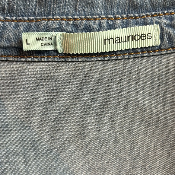 Maurice’s long sleeve, button up, denim, women’s top. - Picture 3 of 3